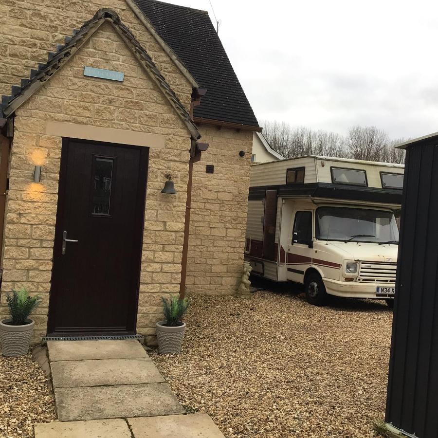 水上伯顿 Mavis In The Cotswolds酒店 外观 照片